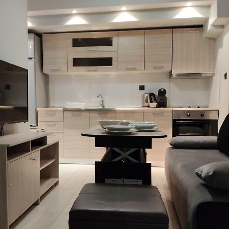 Standard Apartment By Prima Lodging سالونيك المظهر الخارجي الصورة